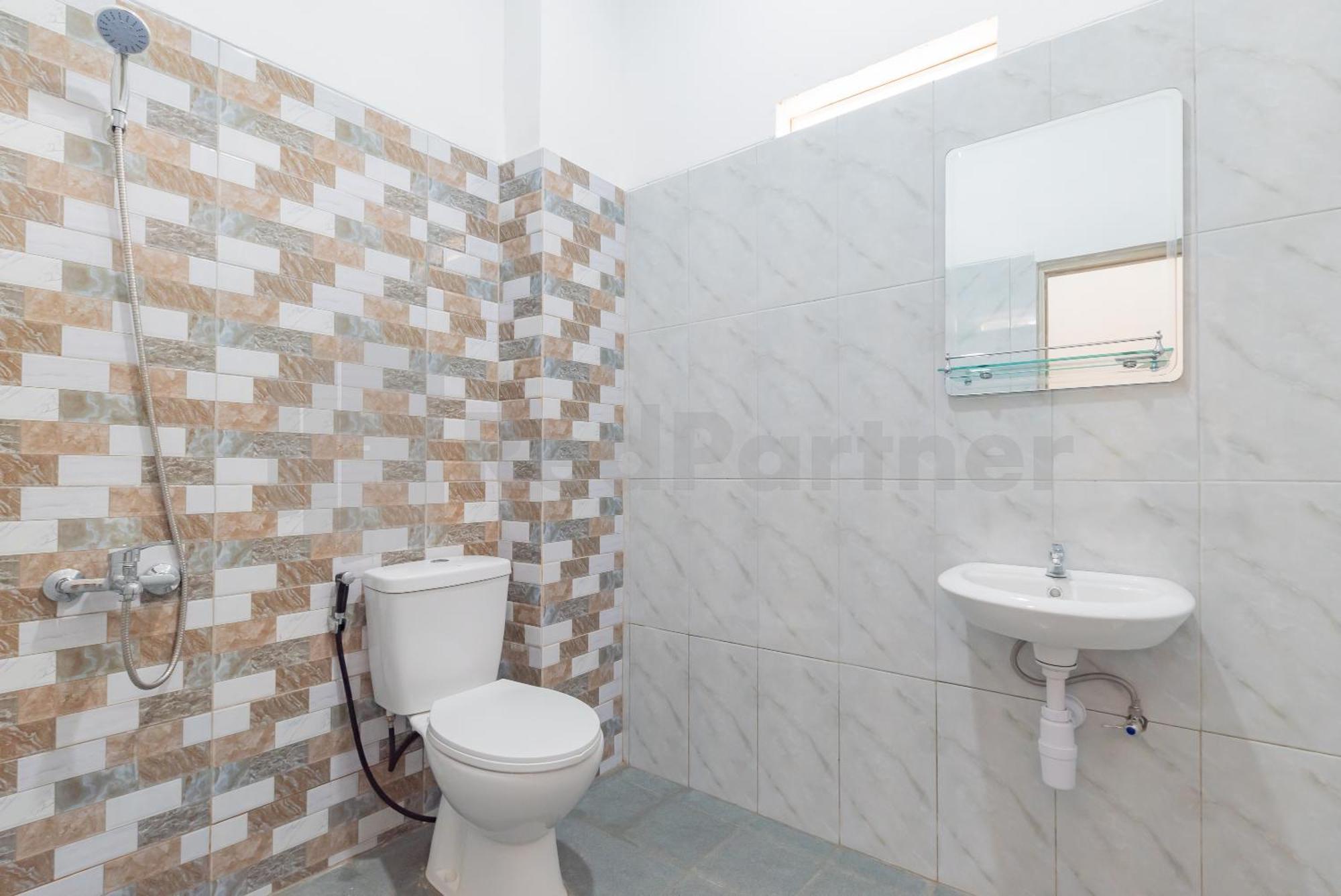 Rumah Panda Guesthouse Redpartner Tangkil  Luaran gambar